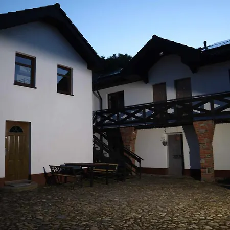 Pokoje U Iwonki - * Barzowice